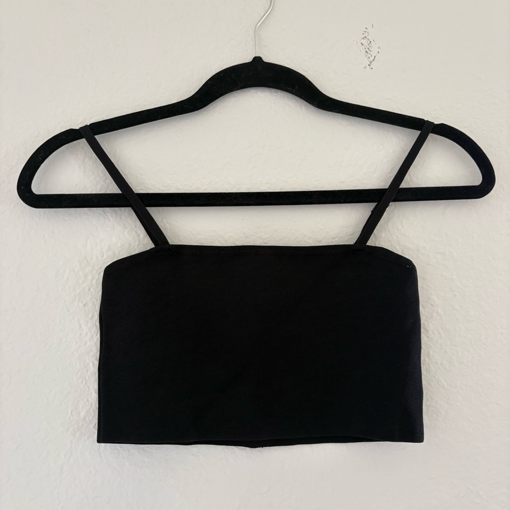 Seek Size M Black Crop Top - Women